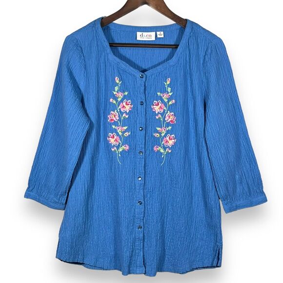 D&Co. Button Front Blouse Women Size M Blue Floral Embroidered Crinkled Textured - Picture 1 of 13